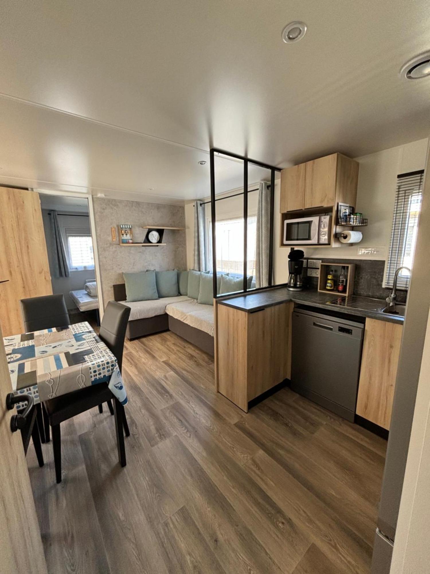 Mobilhomes Conguel - Bord De Campingplatz